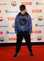 Louis Tomlinson Longsleeve T-shirt #2822354