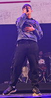 Louis Tomlinson Longsleeve T-shirt #2822368