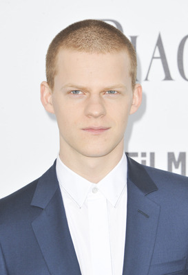 Lucas Hedges stickers 3098421