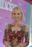 Lucy Boynton mug #G2497088