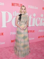 Lucy Boynton mug #G2497098