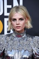 Lucy Boynton mug #G2545004