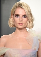 Lucy Boynton mug #G2545067