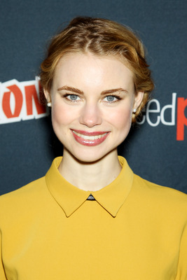 Lucy Fry mouse pad