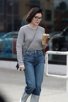 Lucy Hale mug #G1189398