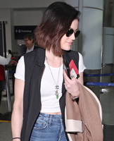 Lucy Hale Longsleeve T-shirt #3015968