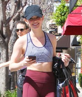 Lucy Hale Longsleeve T-shirt #3275389