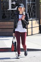 Lucy Hale Longsleeve T-shirt #3275466