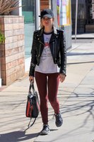 Lucy Hale Longsleeve T-shirt #3275493