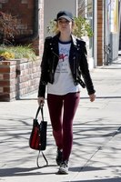 Lucy Hale Longsleeve T-shirt #3275546