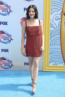 Lucy Hale Longsleeve T-shirt #3867118