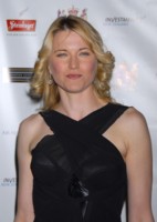 Lucy Lawless Sweatshirt #1505408