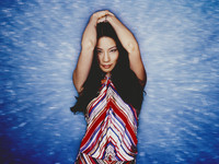 Lucy Liu tote bag #G346933