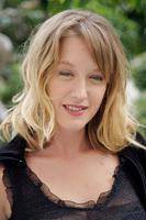 Ludivine Sagnier Longsleeve T-shirt #2272043