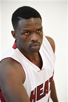 Luol Deng t-shirt #3388937