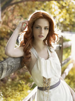 Lydia Hearst Shaw mug #G458605