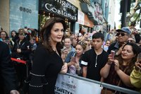 Lynda Carter tote bag #G1568116