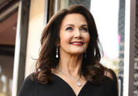 Lynda Carter mug #G1606348