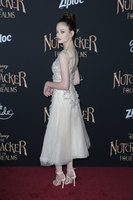 Mackenzie Foy Sweatshirt #3794820