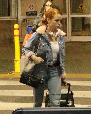 Madelaine Petsch puzzle 2754889