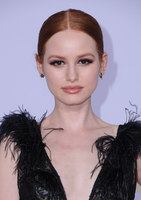 Madelaine Petsch t-shirt #2850919