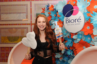 Madelaine Petsch longsleeve t-shirt #3068547