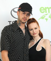 Madelaine Petsch longsleeve t-shirt #3299009