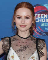 Madelaine Petsch longsleeve t-shirt #3796065