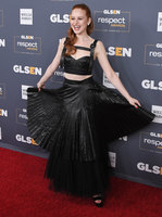 Madelaine Petsch longsleeve t-shirt #3914411