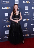 Madelaine Petsch longsleeve t-shirt #3914450