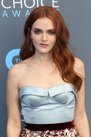 Madeline Brewer tote bag #G1211672