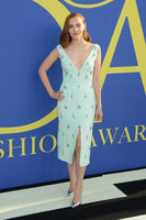 Madeline Brewer hoodie #3256155