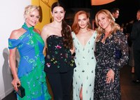 Madeline Brewer hoodie #3256158