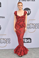 Madeline Brewer longsleeve t-shirt #3740541