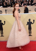 Madeline Brewer mug #G2498260