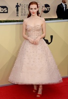 Madeline Brewer mug #G2498339