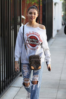 Madison Beer Longsleeve T-shirt #2907284