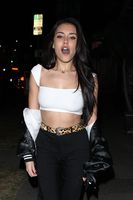 Madison Beer Longsleeve T-shirt #2942132