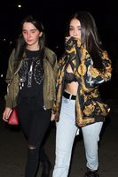 Madison Beer Longsleeve T-shirt #2997535
