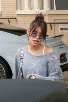 Madison Beer Sweatshirt #3095721