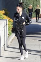 Madison Beer Longsleeve T-shirt #3229007