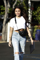 Madison Beer Longsleeve T-shirt #3229035