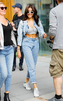 Madison Beer tote bag #G1471291