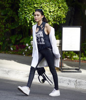 Madison Beer Sweatshirt #3267609