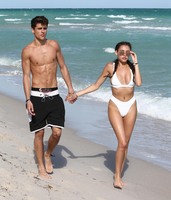 Madison Beer tote bag #G1509738