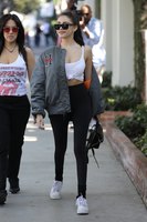 Madison Beer tote bag #G1509744