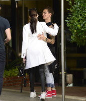 Madison Beer Longsleeve T-shirt #3267649