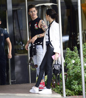 Madison Beer Longsleeve T-shirt #3267721