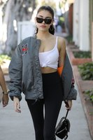 Madison Beer tote bag #G1509884