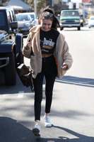 Madison Beer Sweatshirt #3298810